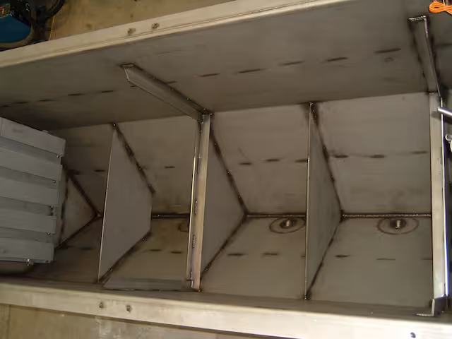 Hopper Bottom Design